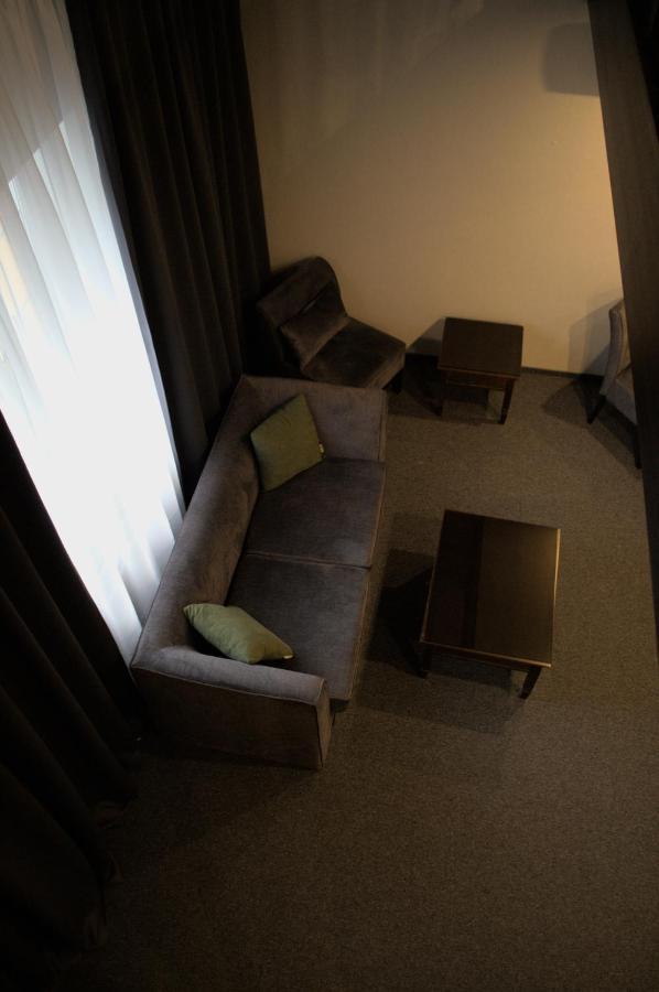 Optima Collection Bergshloss Rivne Extérieur photo